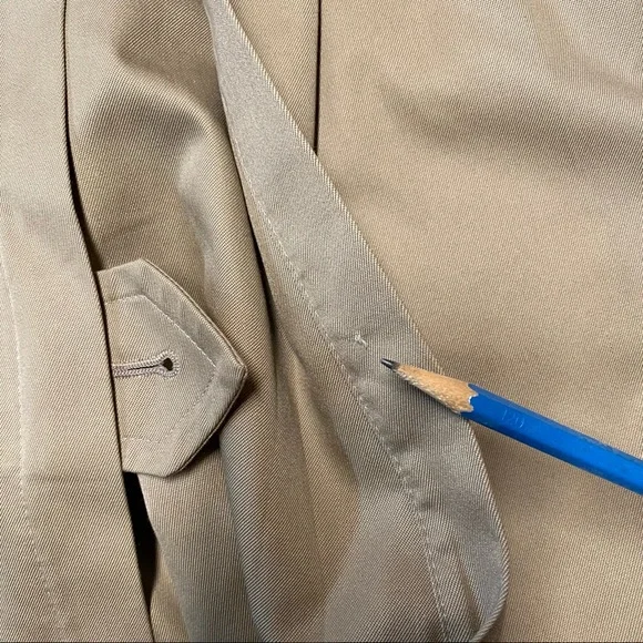 Burberry Tan Trench Coat - Picture 14 of 16